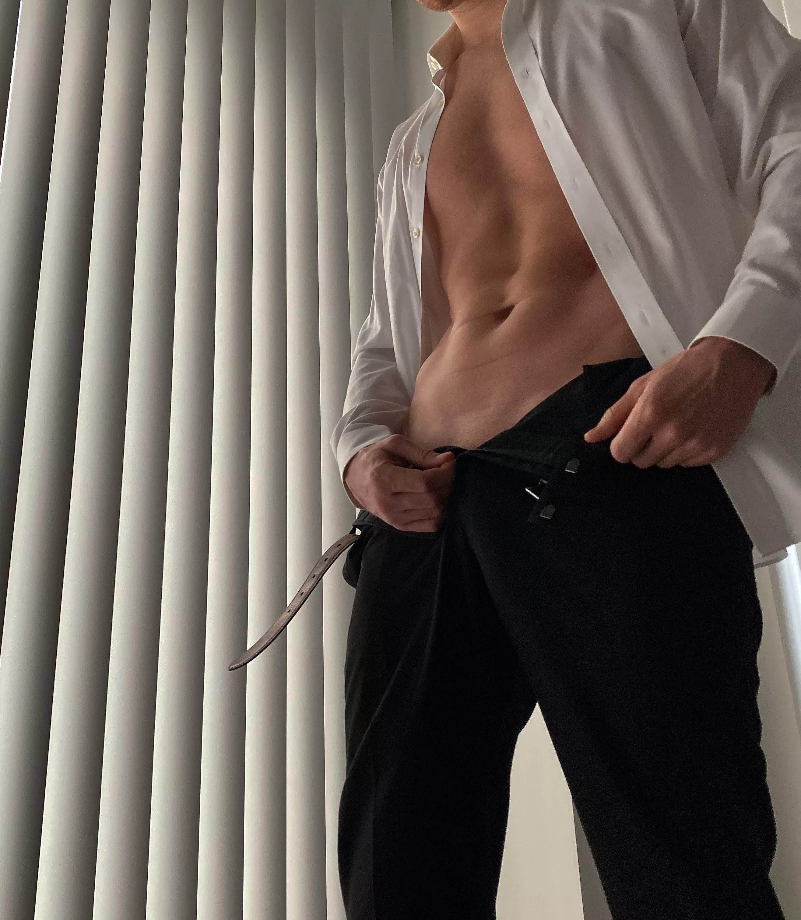 Office pic? Yes please posted by Gingreyyy