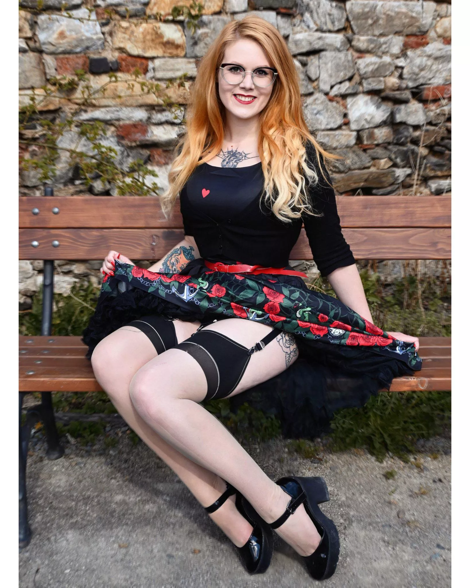 Pinup vibes.. ❤️ posted by foxmutt