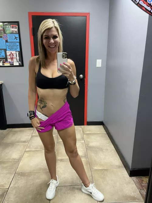 So much to see here! Simple almost 40 mom! by fitnesswife1983