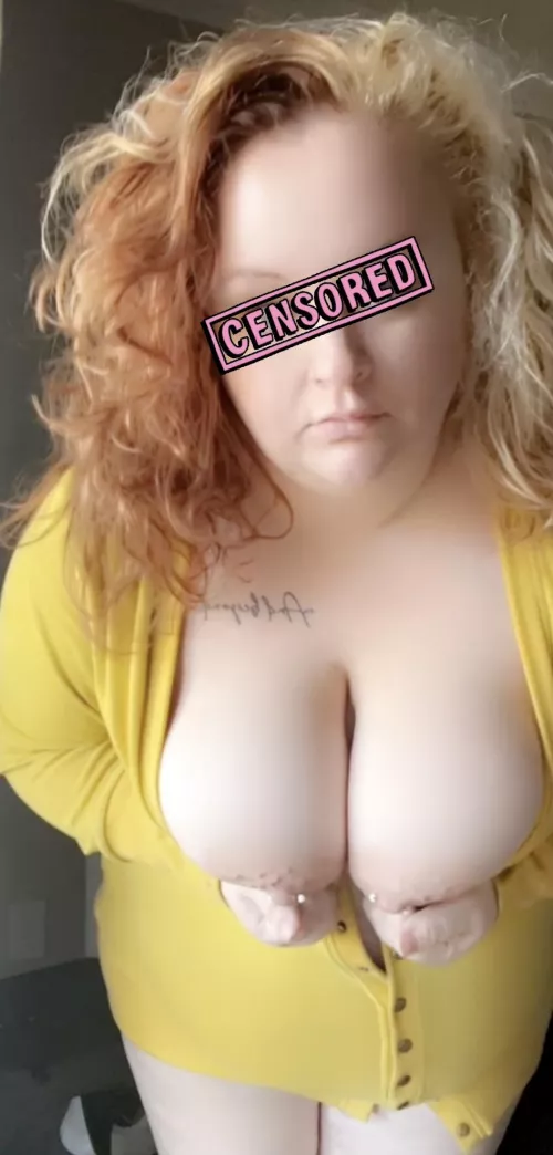 Soft in all the right places! by Greenxxx55