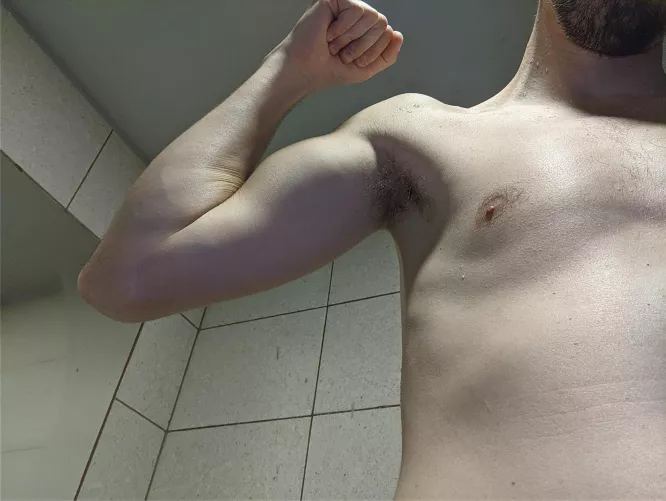 Sweaty & horny after gym. Dm me bros by 28bi_fit