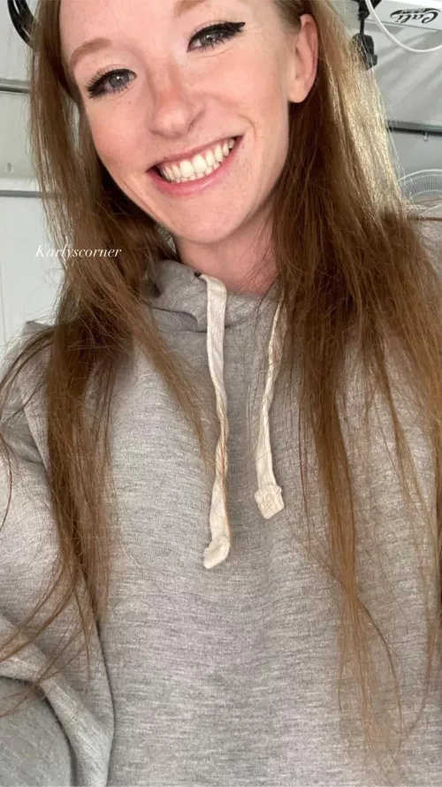 Too much makeup or nah by Nervous_Wrongdoer_82