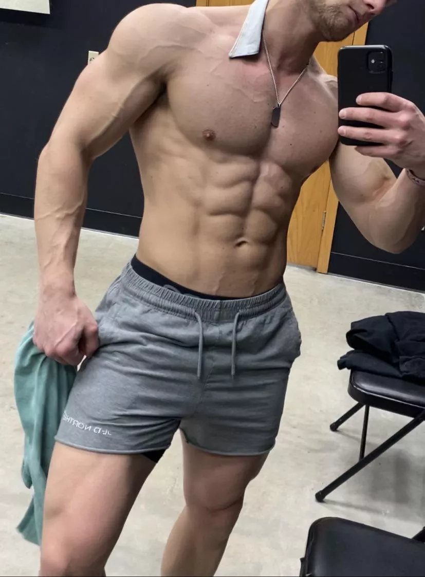 Training hard until i find my big titty queen [M] 25 posted by Glad_Success