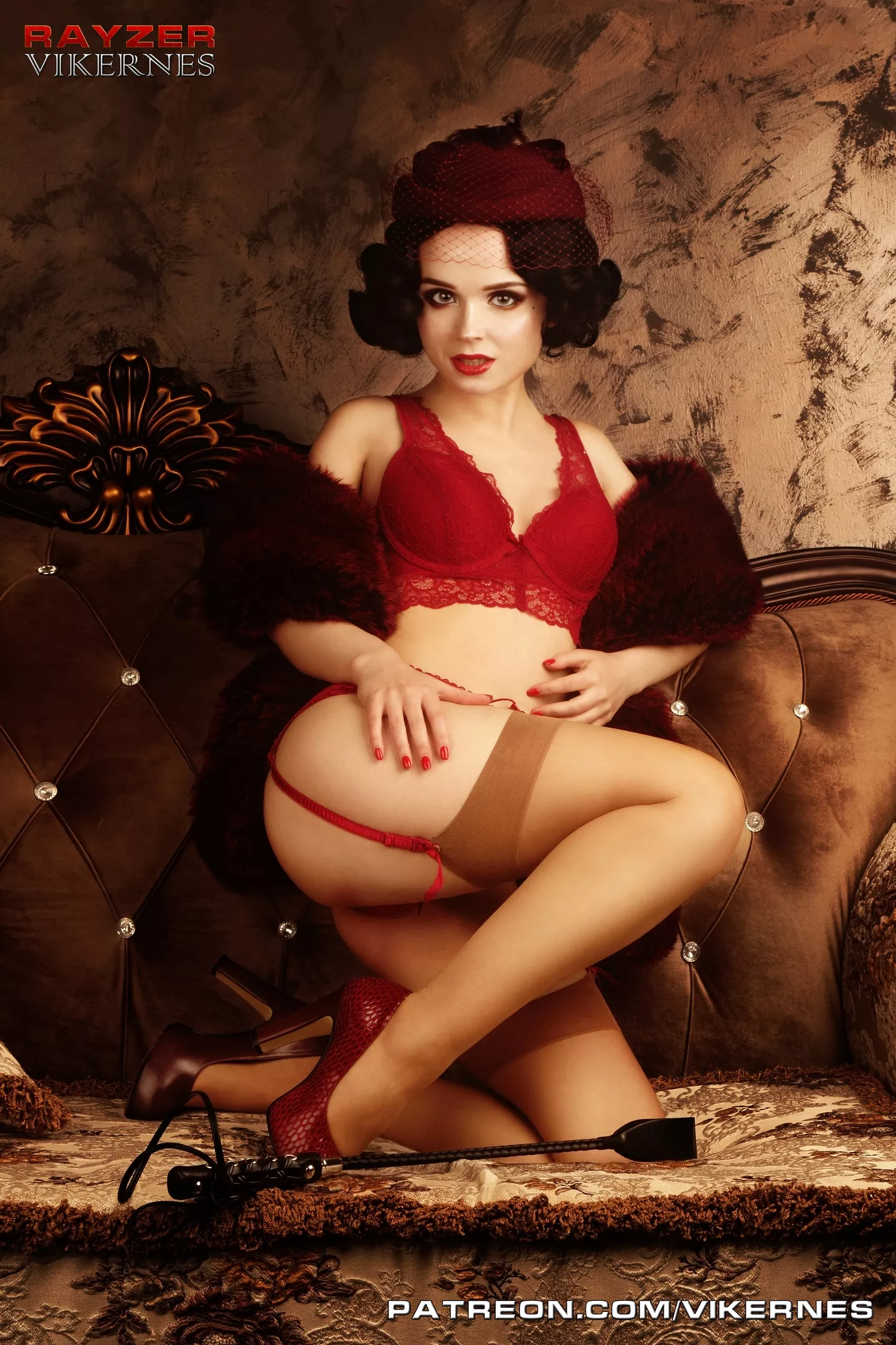 Vintage lady flirting posted by TatyanaVikernes