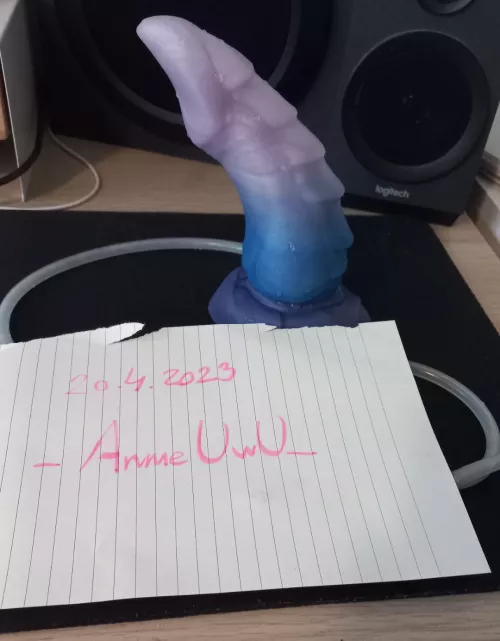 WTS M Kelvin with cumtube (and suction cup?) by _AnnieUwU_