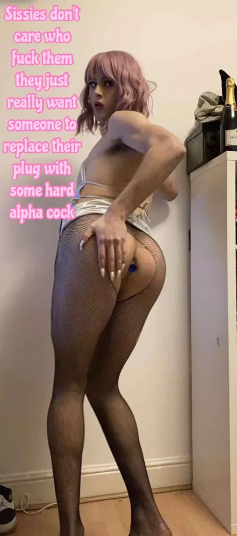 Being captioned really affirms how much of a sissy I am 🥰 posted by April_Summerxox
