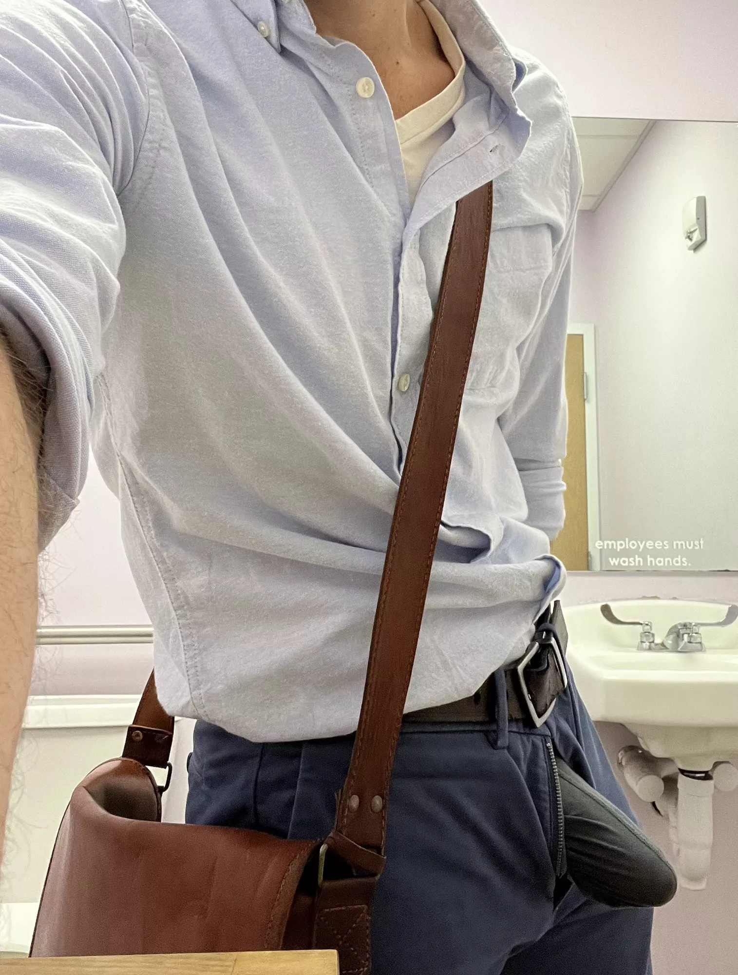 Employees must ogle bossman’s bulge posted by Tylumbo