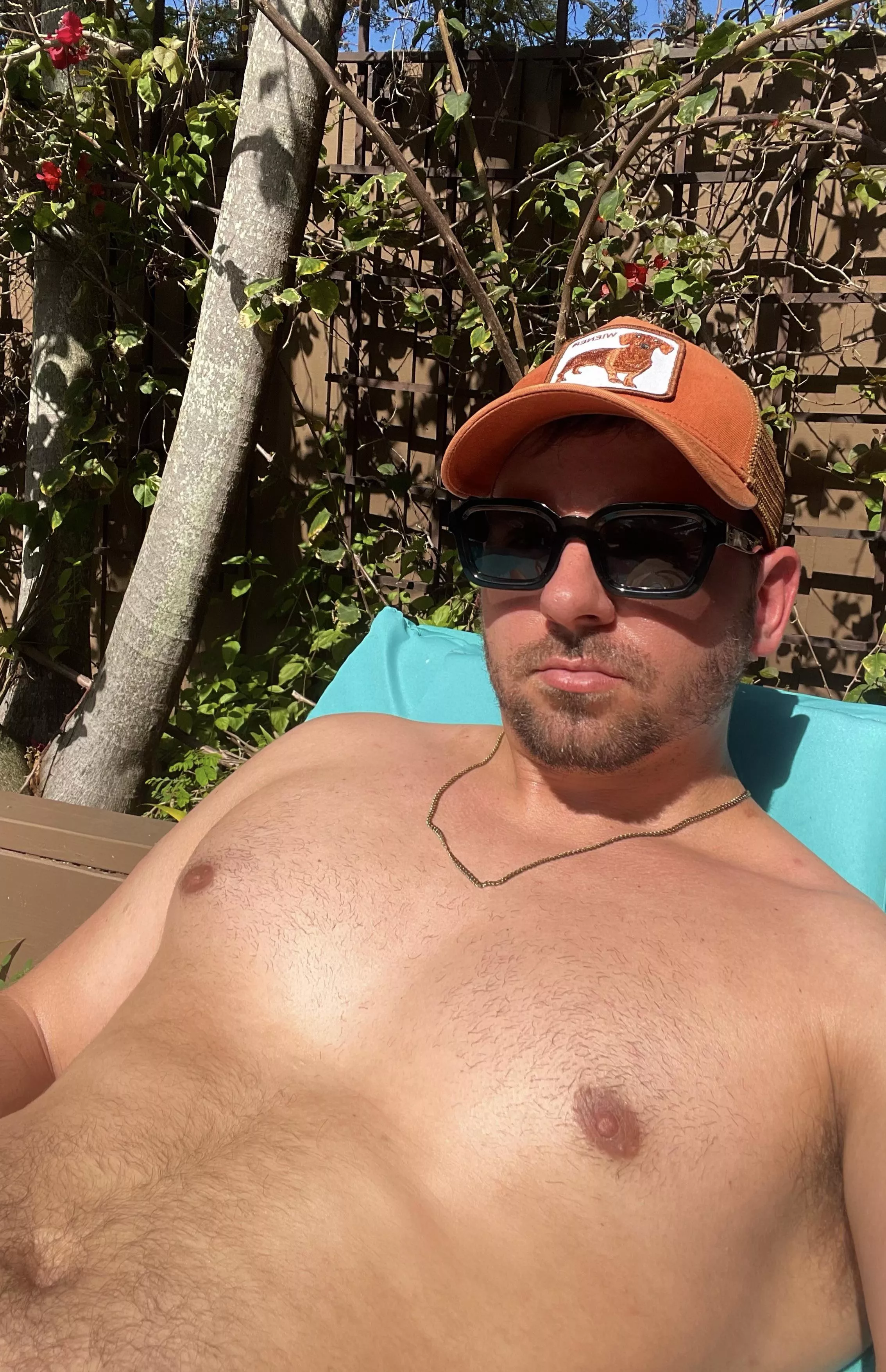 Enjoying the Miami sun posted by mattwiththehat