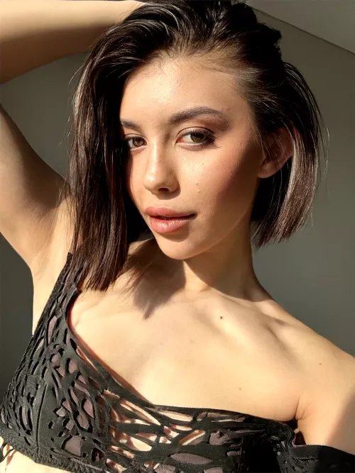 (f18) First post and hope you like my hair? by DueLiea