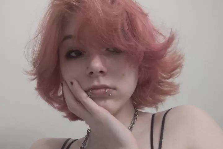 first time posting on this subreddit >_< posted by onlinecemetery