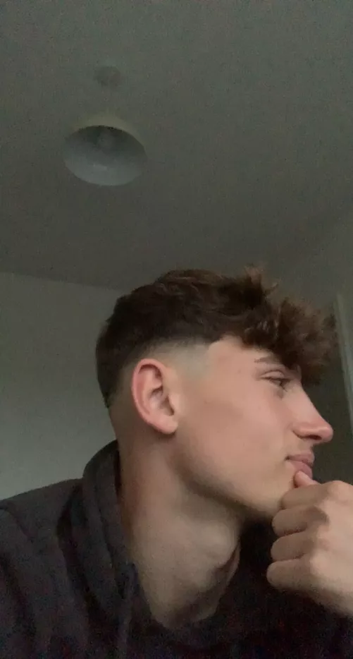 Good night everyone! by leo-brooks