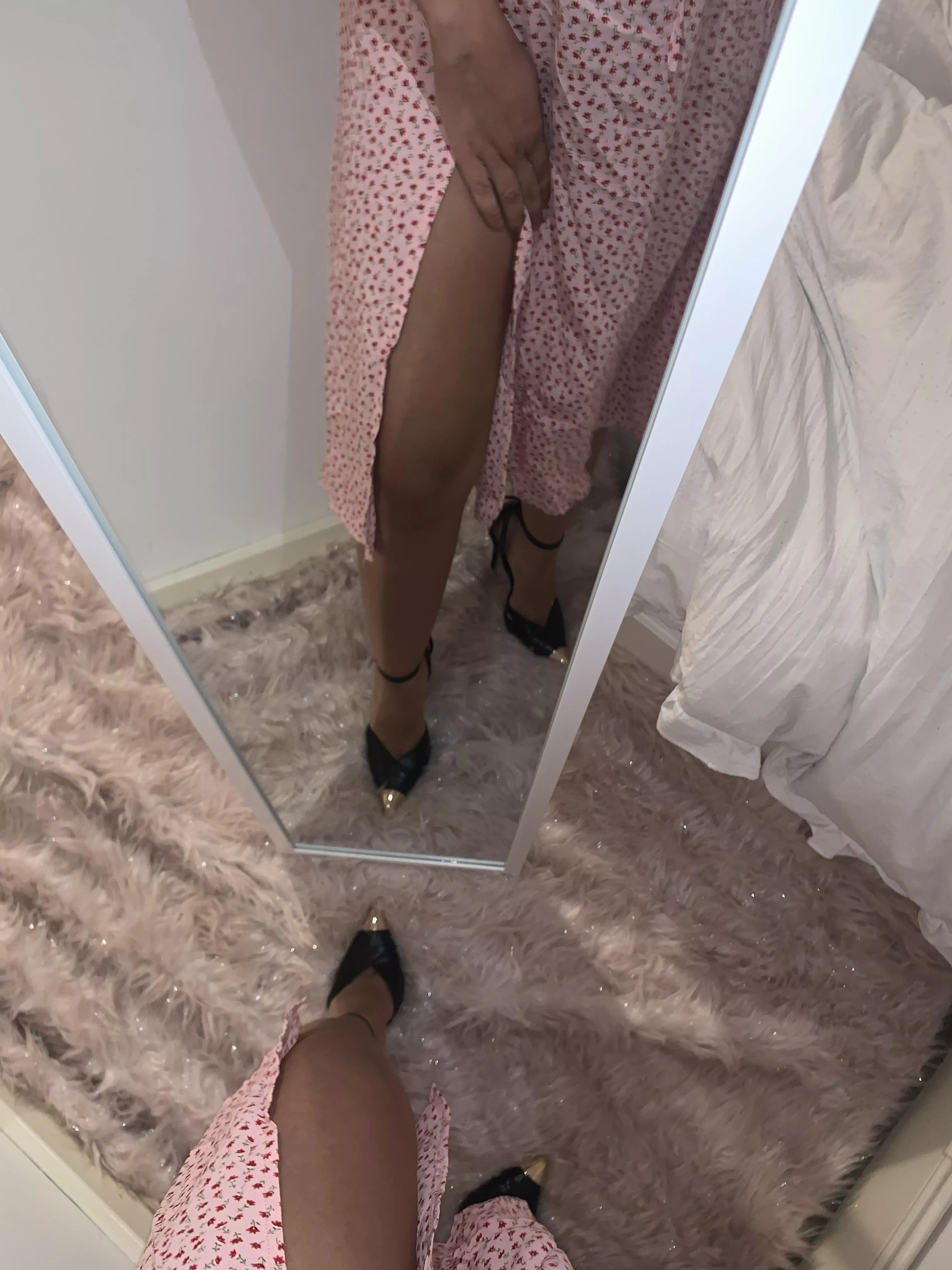 Happy friday posted by MsStephaniemilf