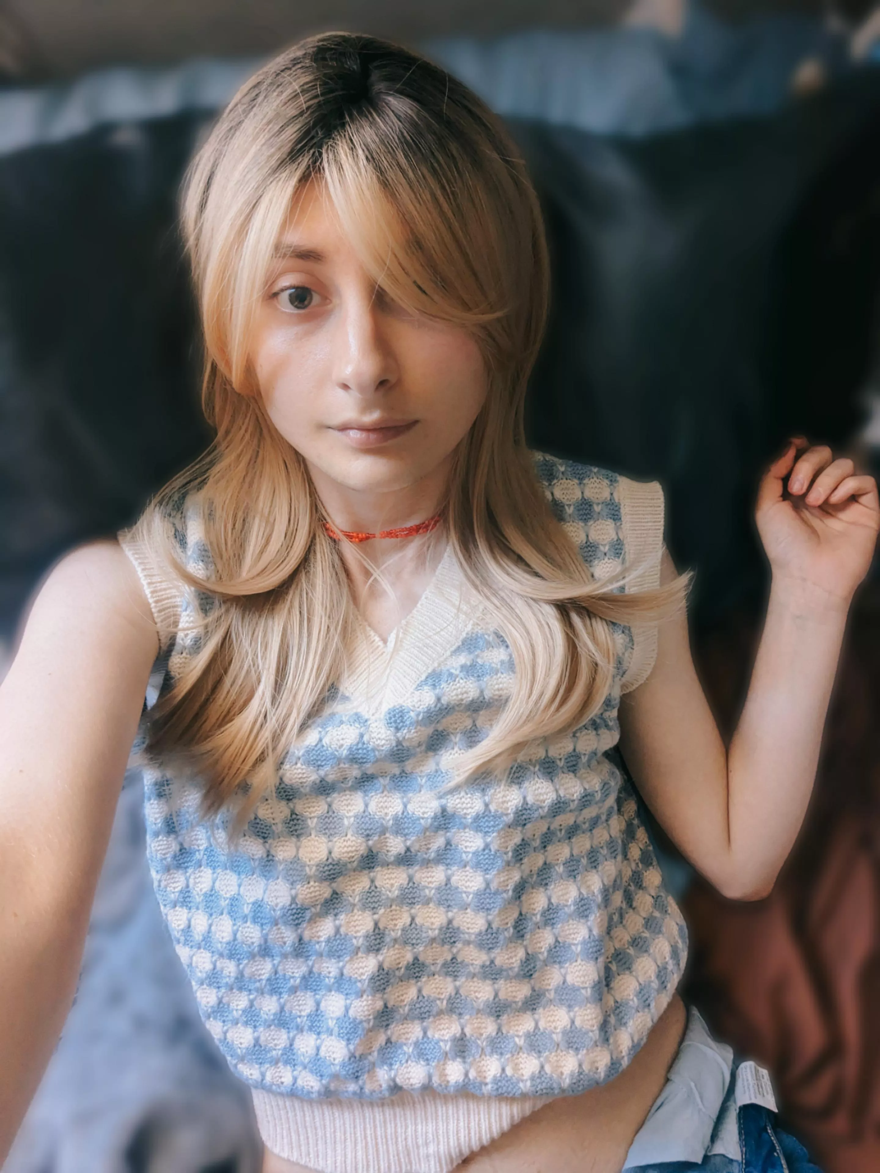 I just figured out i could wear this vest as a top ^-^ posted by trashdem0n