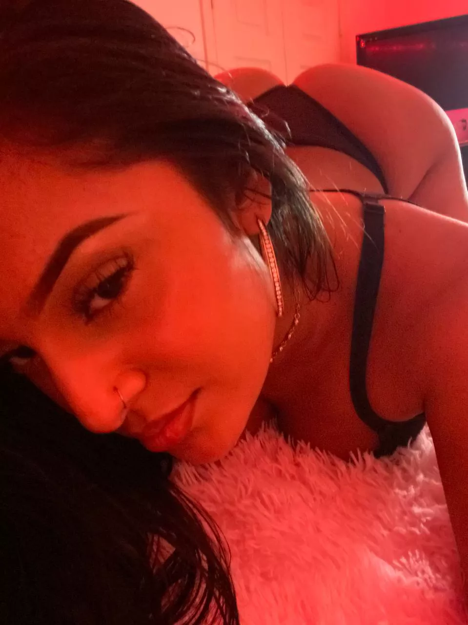 I wanna grind on your face all night long 🖤 posted by Known_Addition_9662