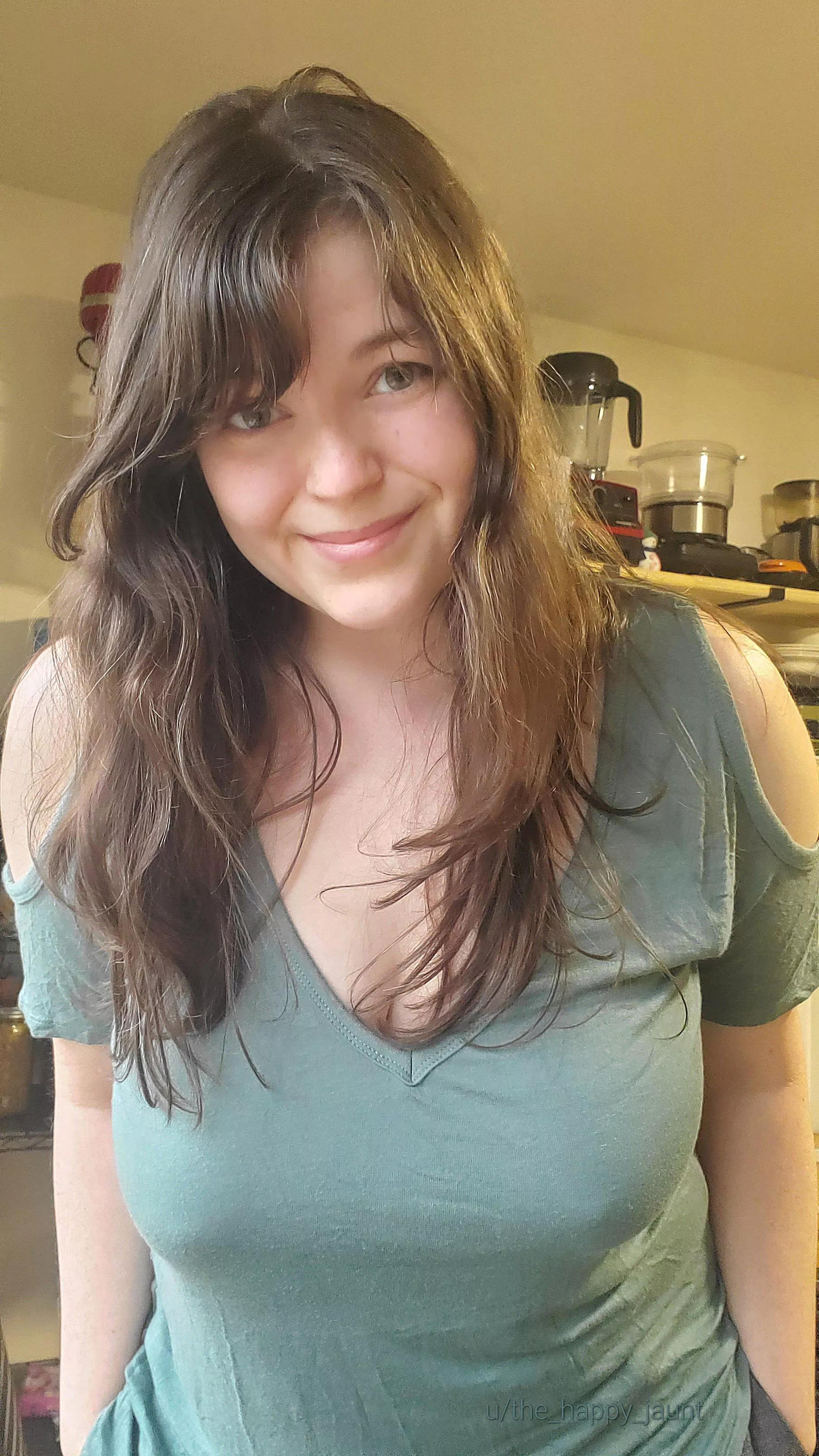 if I dress for sunny weather, it will come, right ? right ? 😅😫 posted by the_happy_jaunt