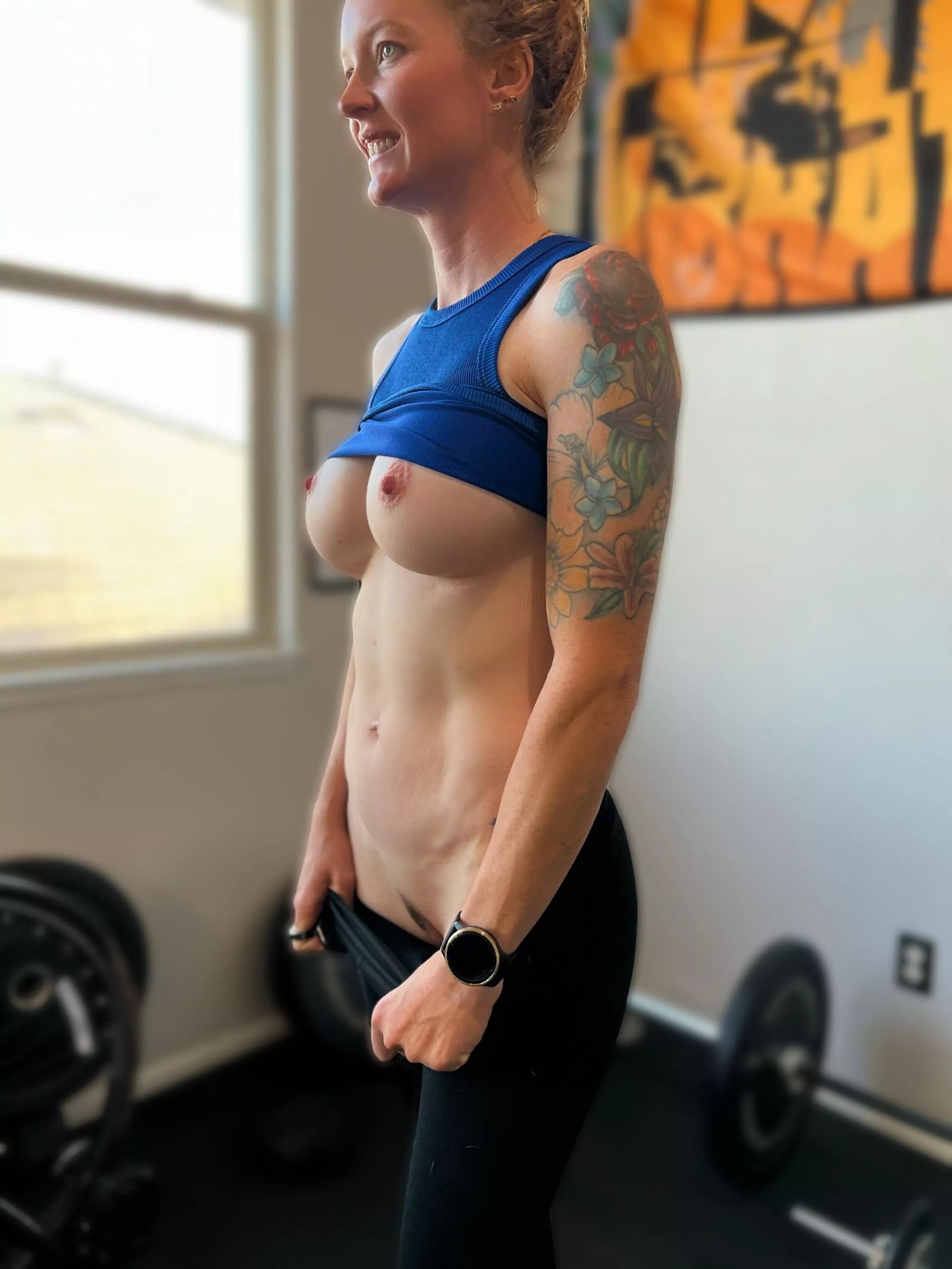 In case you’re wandering what’s under the leggings and sports bra. posted by fitredheadd