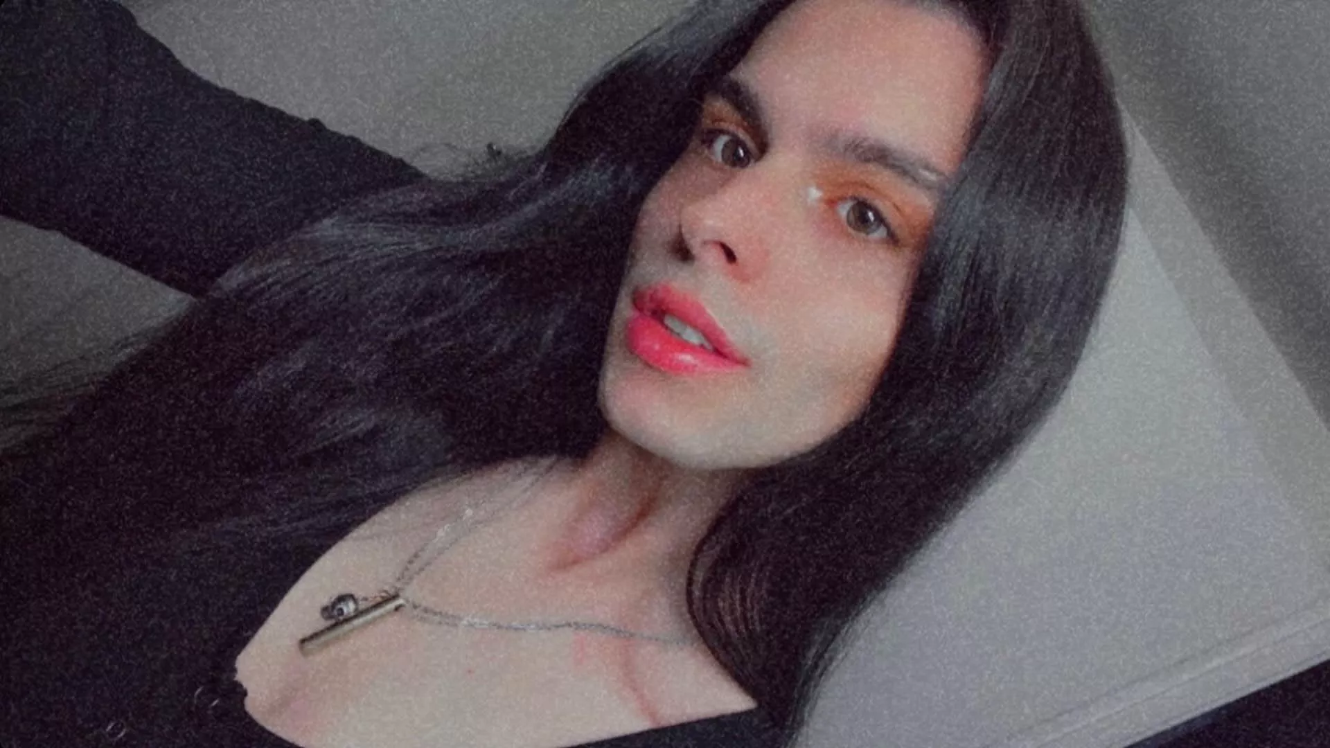 Is my makeup good? posted by Plastic_Whole_3899