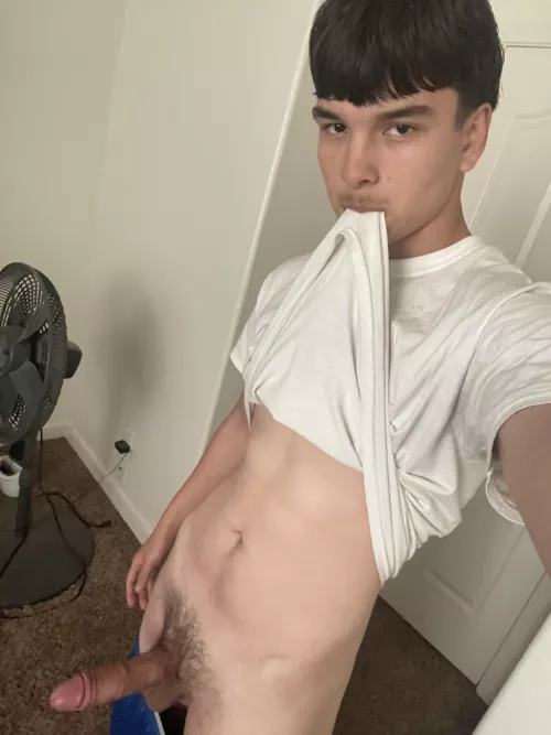 It’s lonely by IndicationProof9907