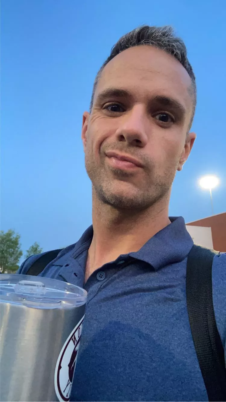 Leaving campus on another gorgeous evening posted by Ill-Pin-4283