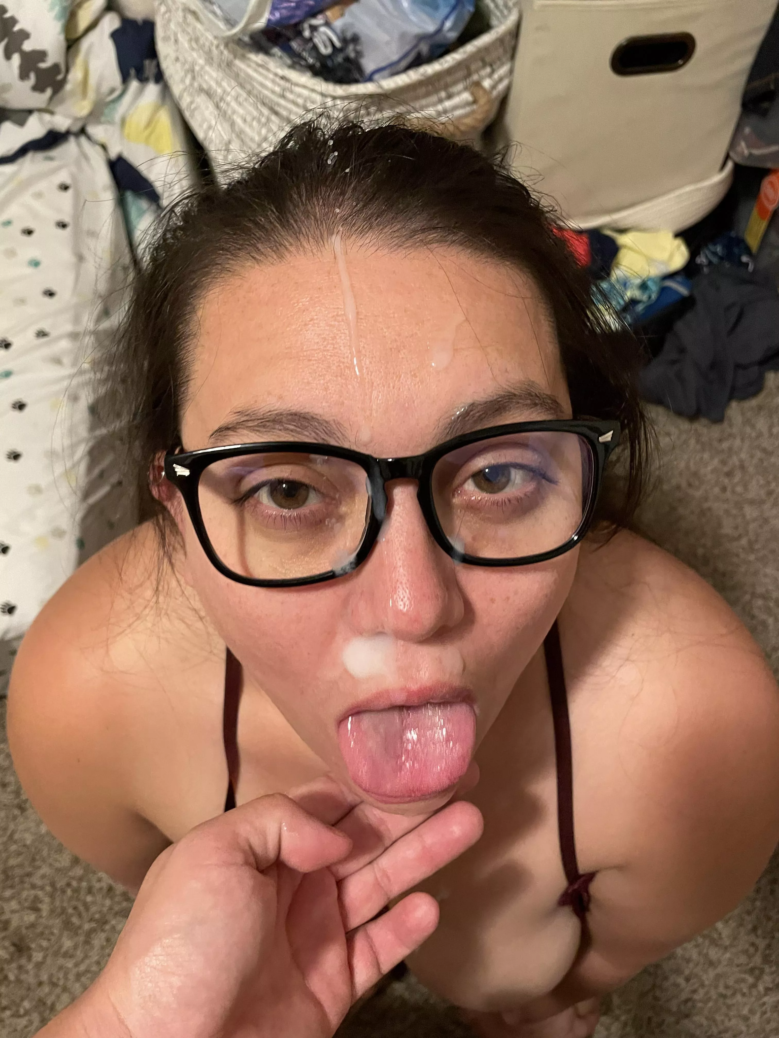 Look at me like the good girl you are posted by throwawayz831