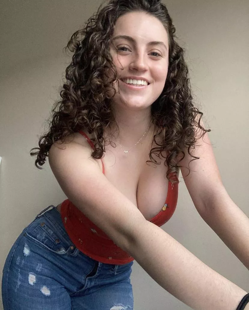 Pinup Pose IUTR posted by BeanBoyBastards