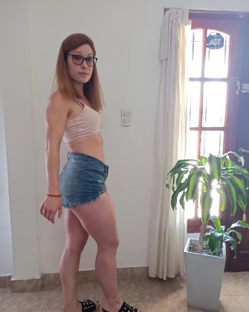 Strong legs, they are not long but I kick very hard 😎 by ulacolooo69