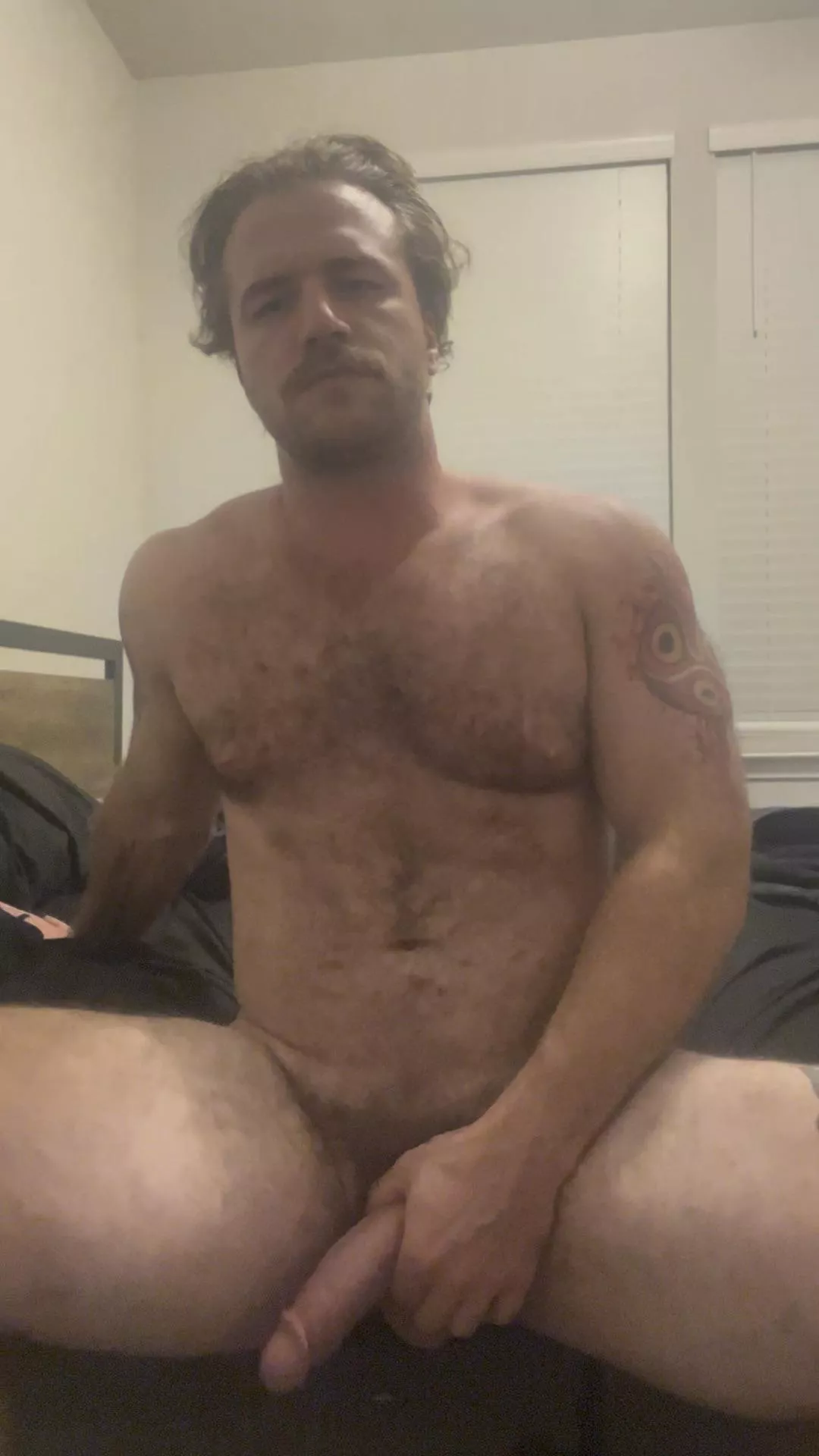 Why aren’t you waiting to be takin at the edge of my bed? [28] posted by optimusfiner