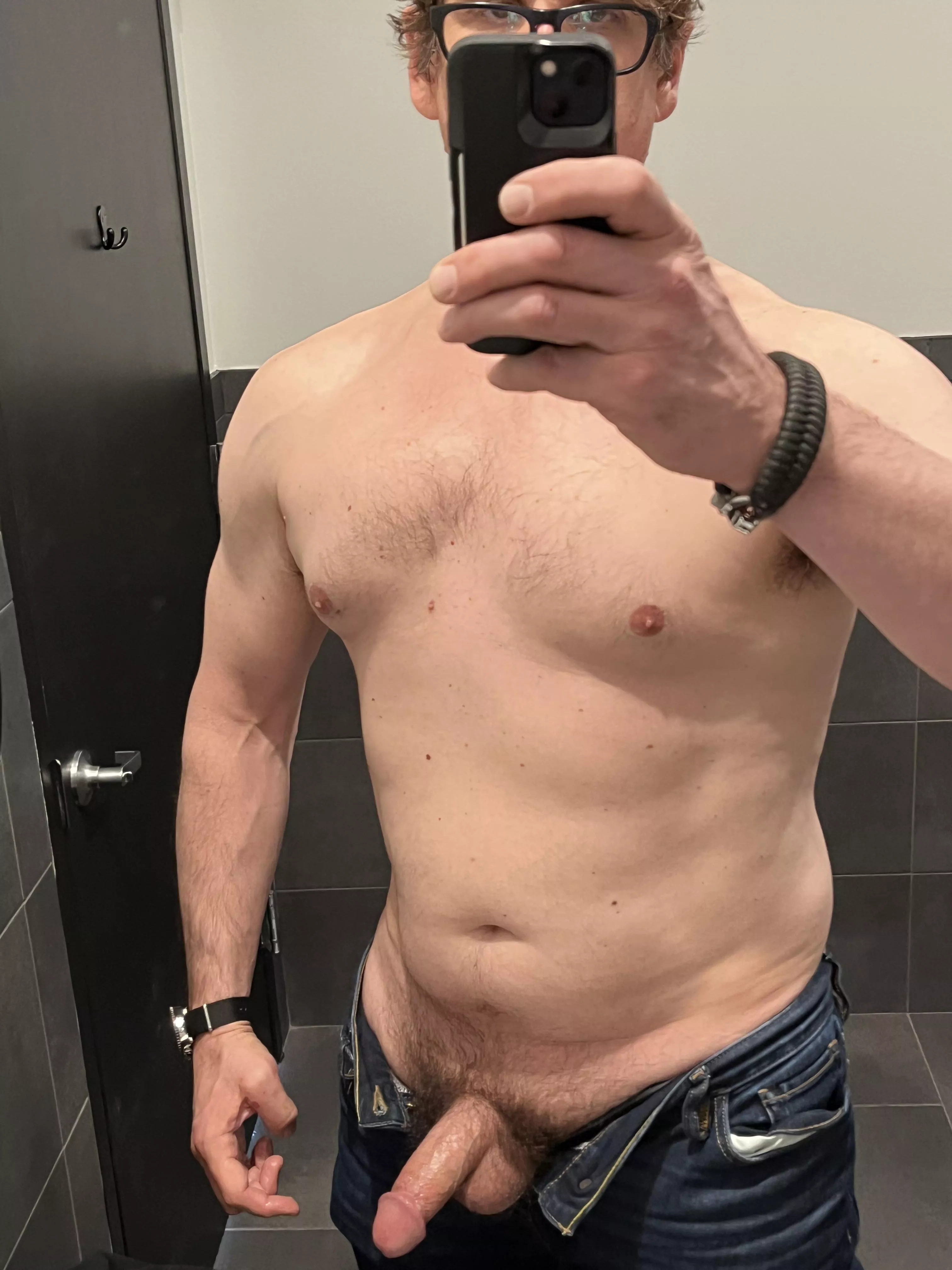 (51) Hey… get out of bed. posted by rangelife12346