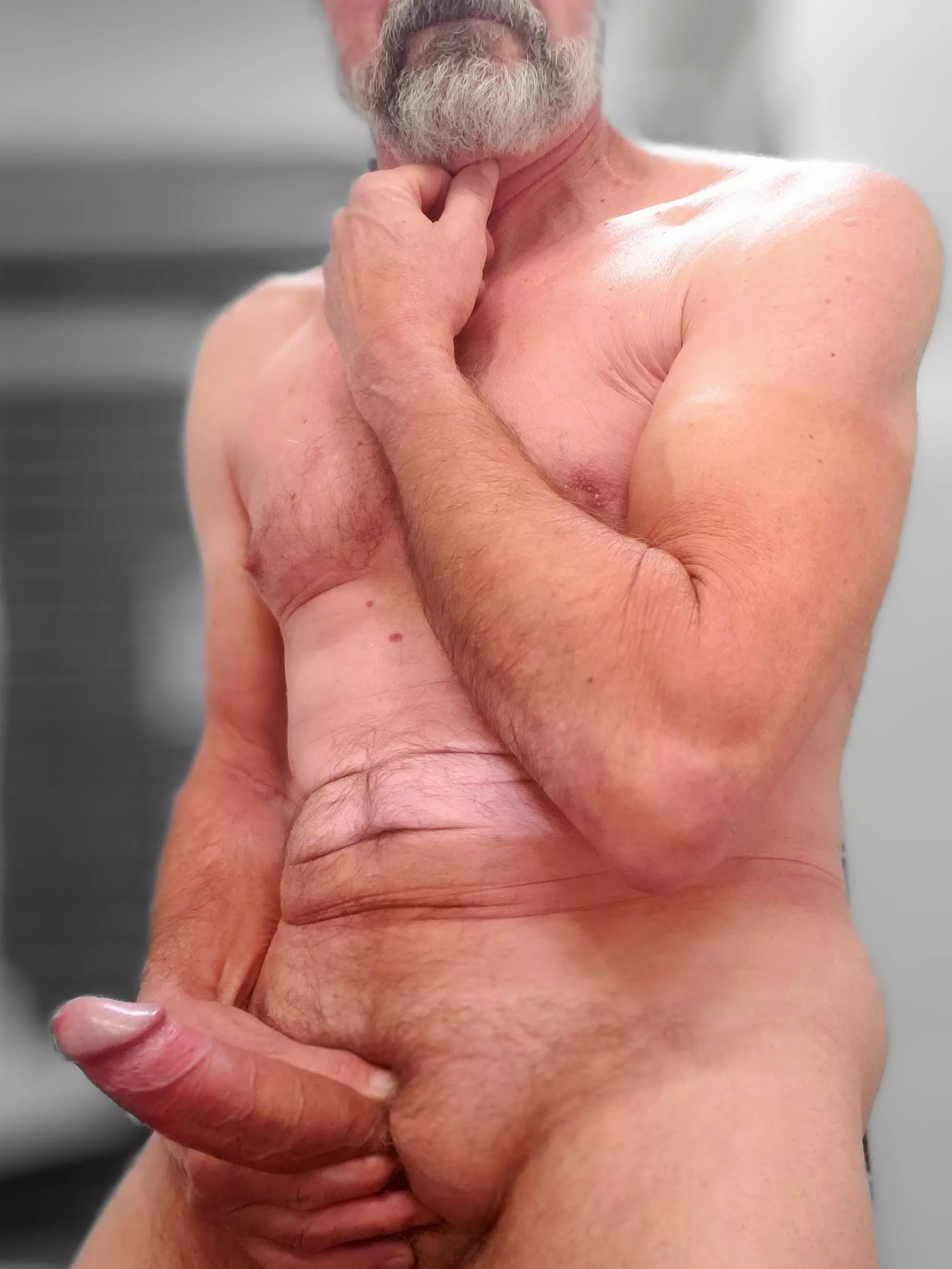 [57] Wow You Like a Silver Daddy? posted by Java_writer2