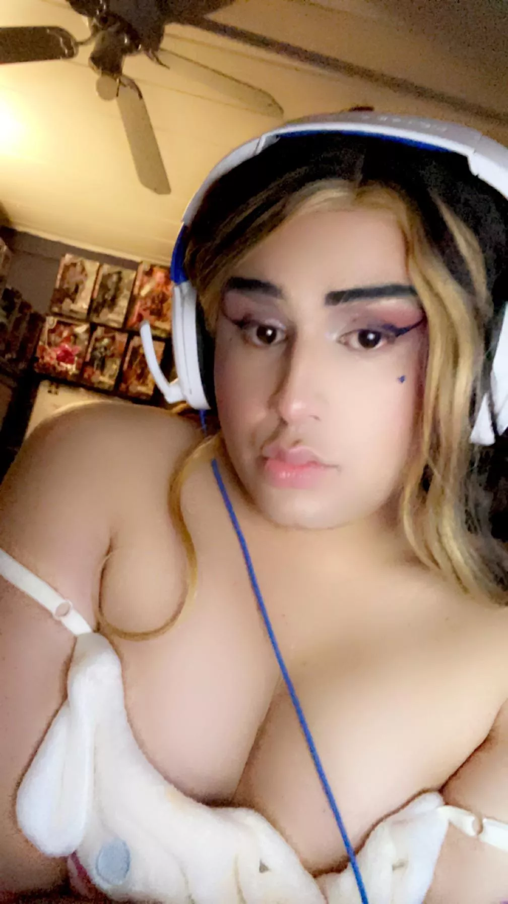 am i still pretty even if i have a dick? posted by awstarlene