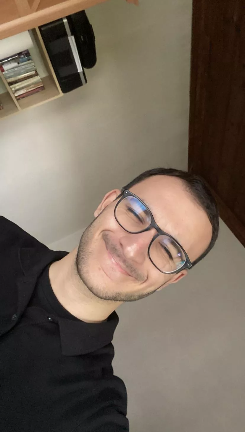 birthday selfie posted by trnzyy