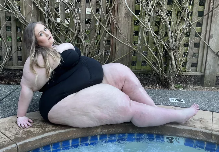 Come and get it by TheDumplinnn