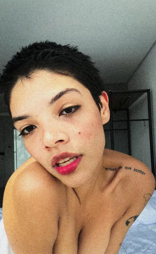 come get me wet and take a shower with me by RafaelaCielo1