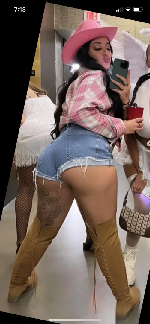 Cowgirl 👢 by Hornyfuck12345