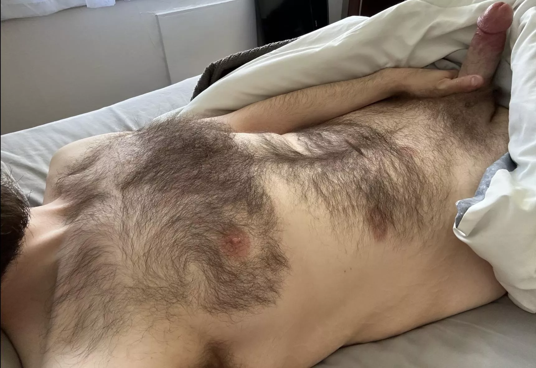 Do I qualify? posted by Hairyguyzz