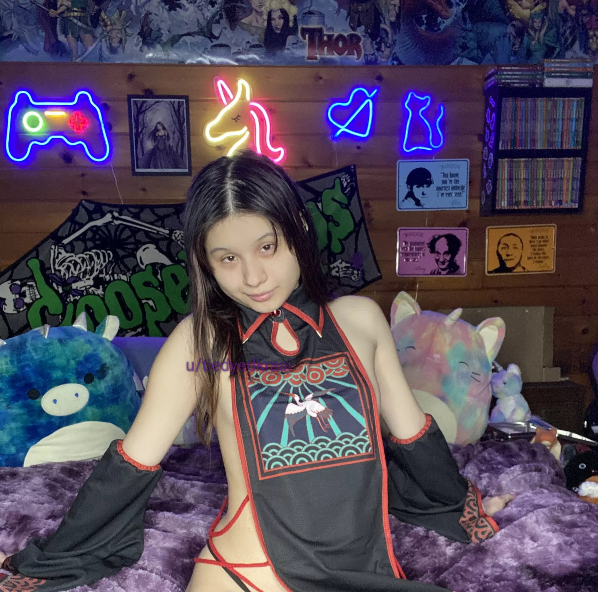 Do you wanna hang in my nerd den, i reckon we'll [F]ind lots to do posted by tiedyedkrasi