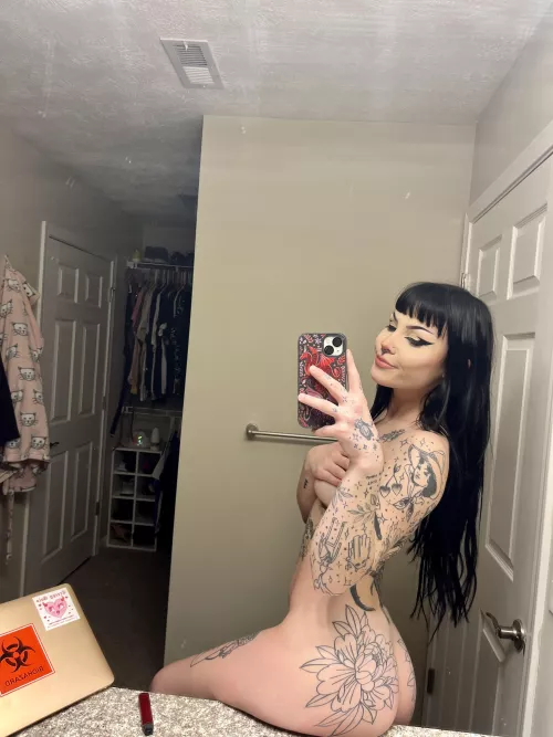 does anyone think tatted booties are cute by schleeey