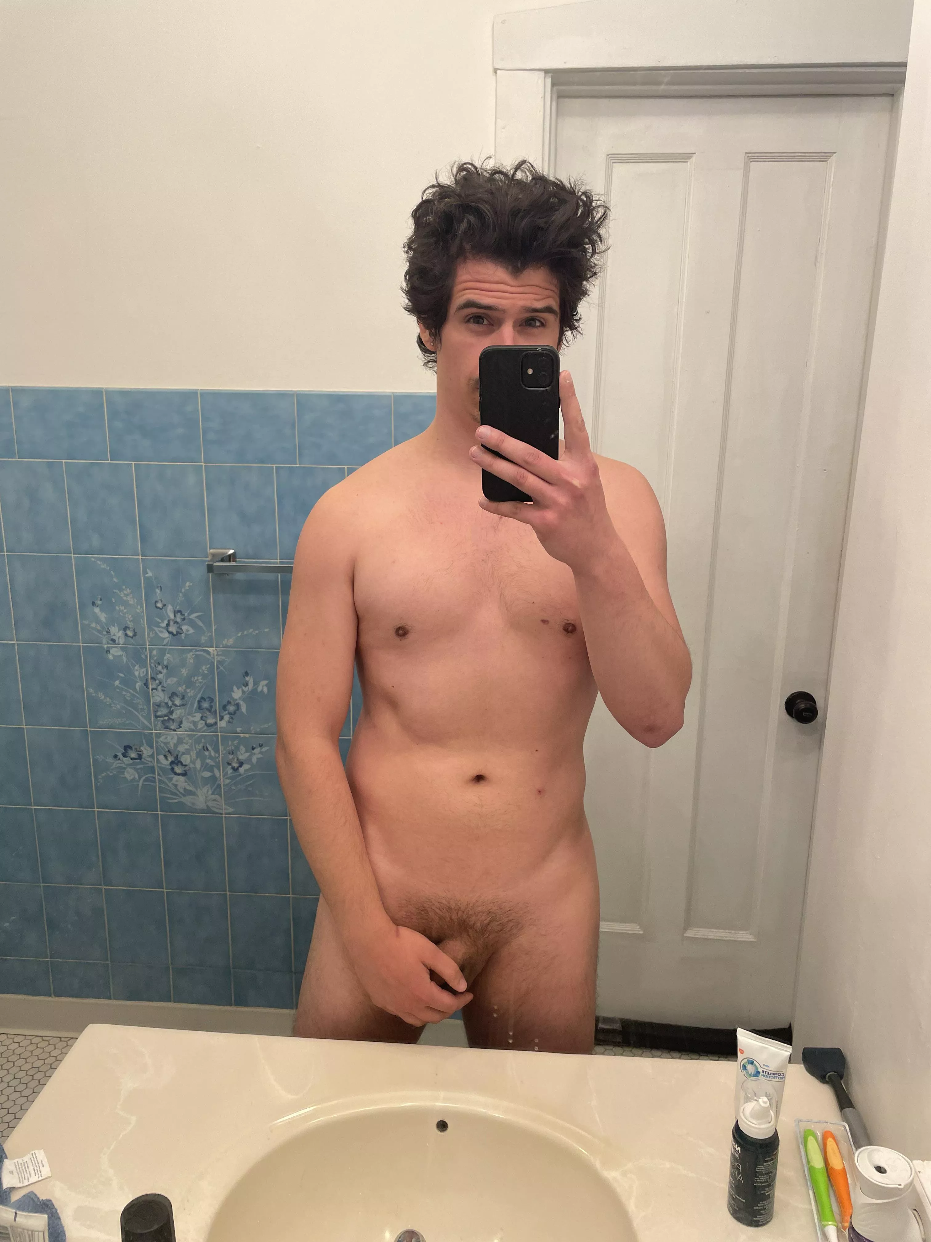 Feeling fit 😈 posted by PlantDad_123