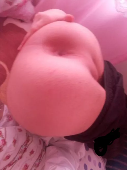 femboy friday OwO by youremofemboy