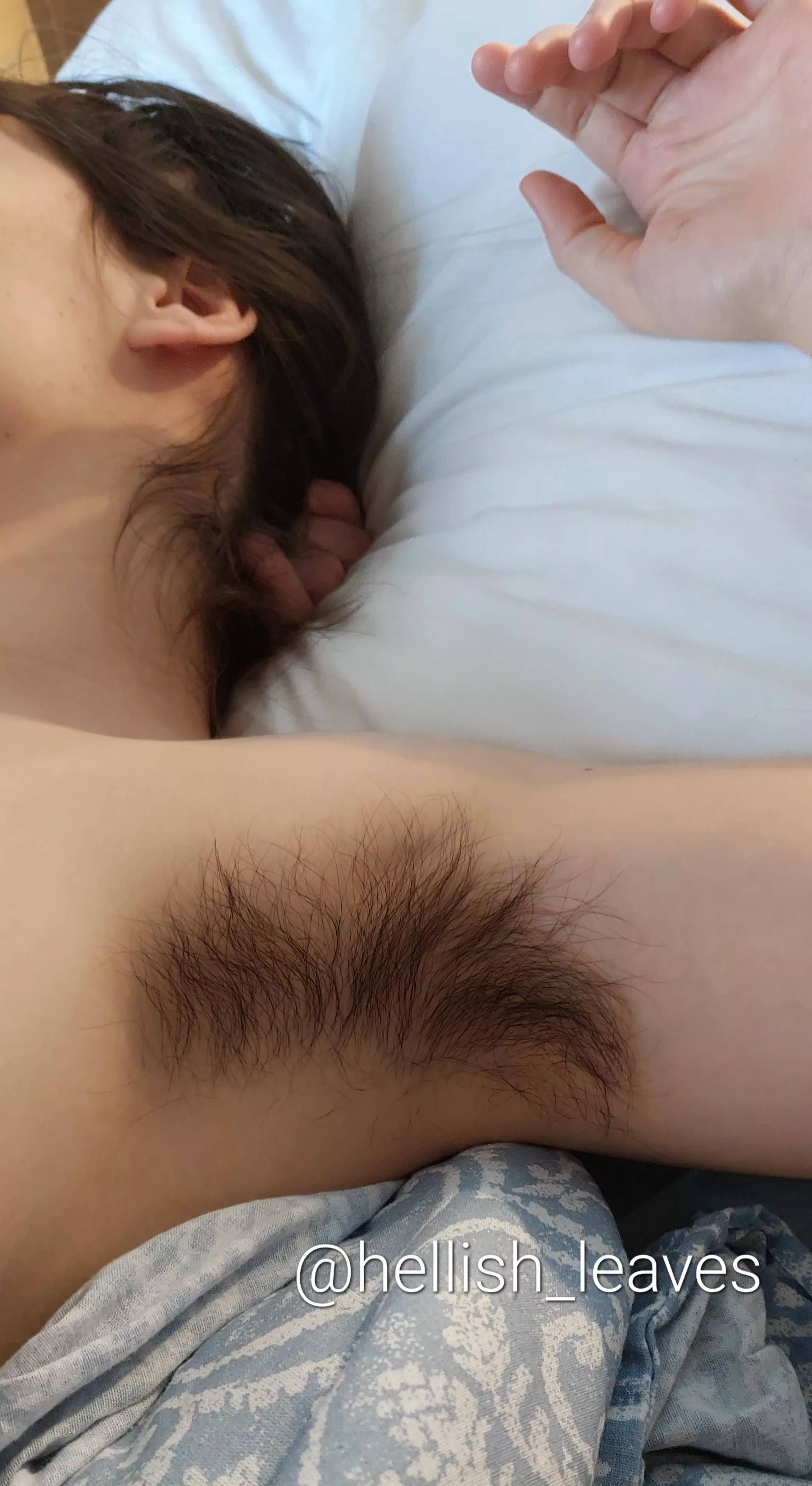 fluff! posted by Hellish_leaves