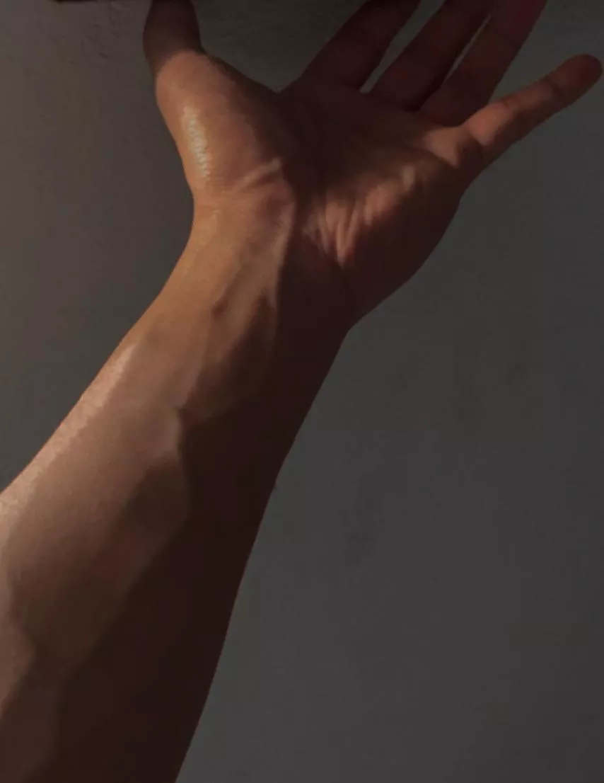 forearm pic posted by PH_FavoriteStepbro