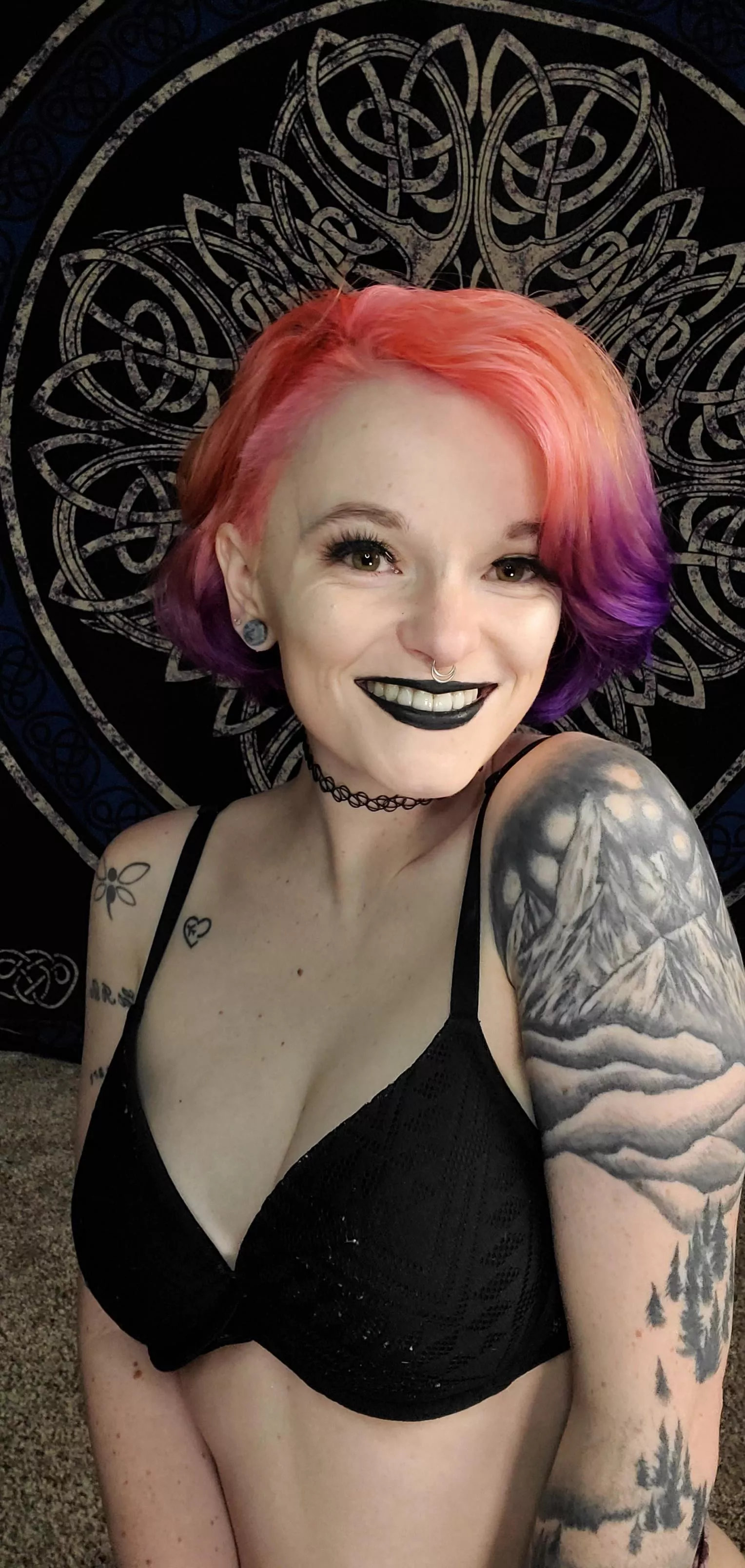 Happy Saturday! :) posted by tattease