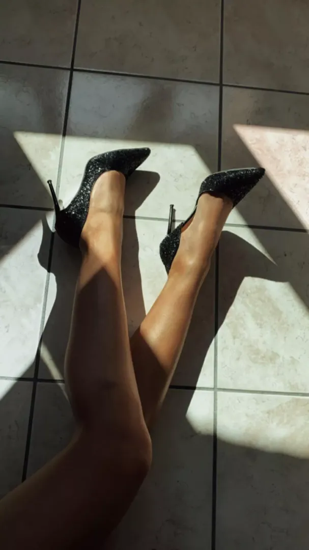 high heels fetish is just so hot by onlyjuliavoss
