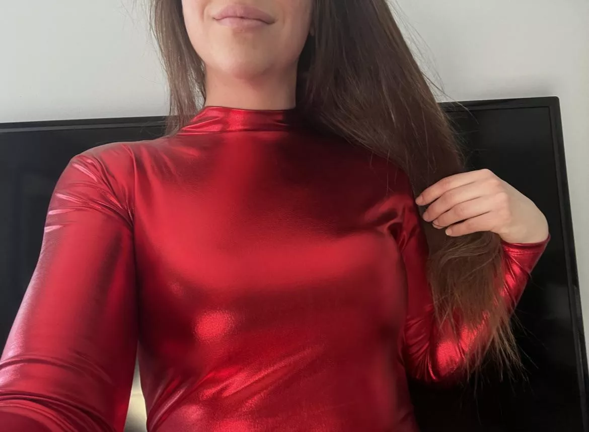 I like you on your knees ❤️ posted by chrissylovex9