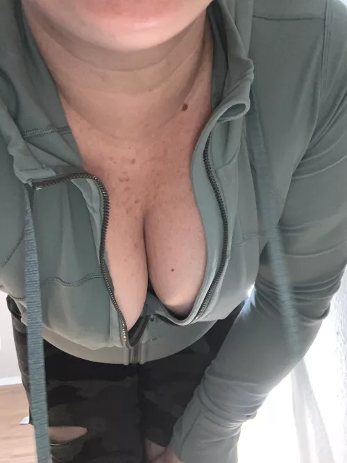 I’m just excited it’s Friday 🤩 by Kira_Jayne_Namaslay