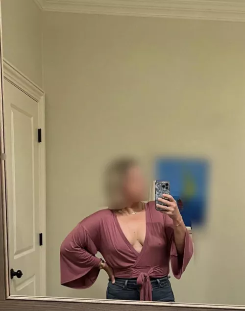 Late lunch and concert later…. by 910firestop