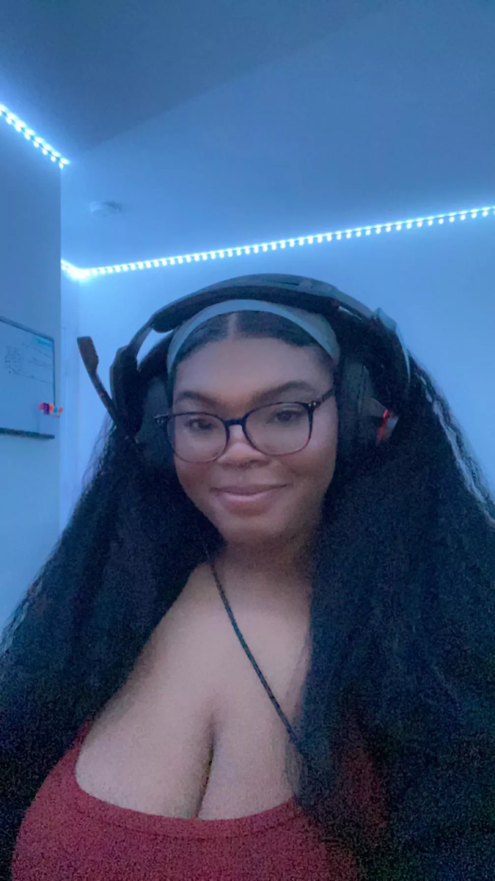 Let’s Play A Game 🐮🎮 posted by xMeidoBunx