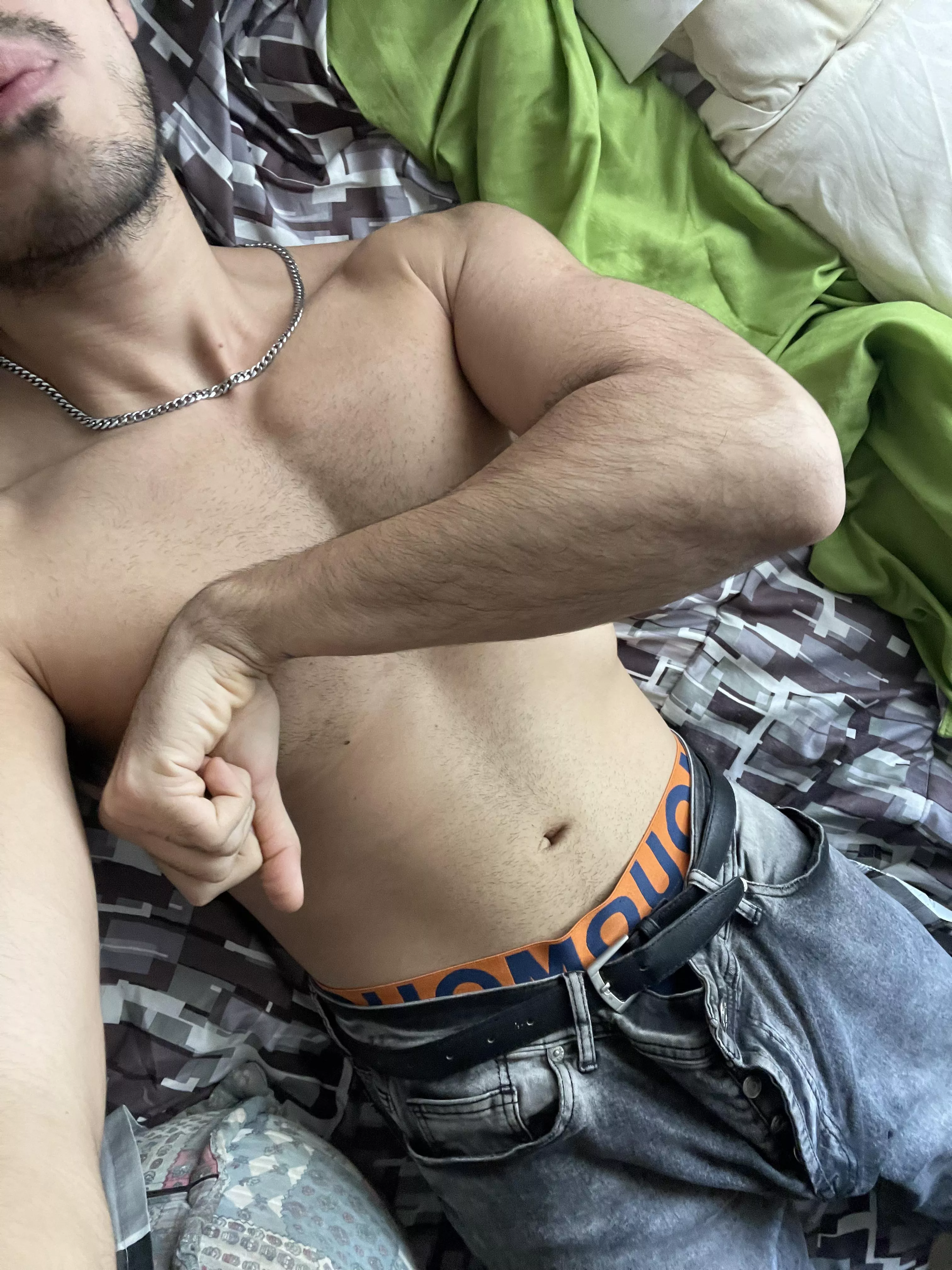 Lick my forearms! posted by Sexkinky