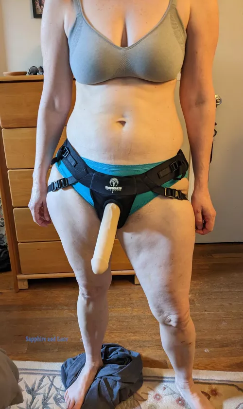 mine is bigger, so I do the fucking by PrincessandSlut