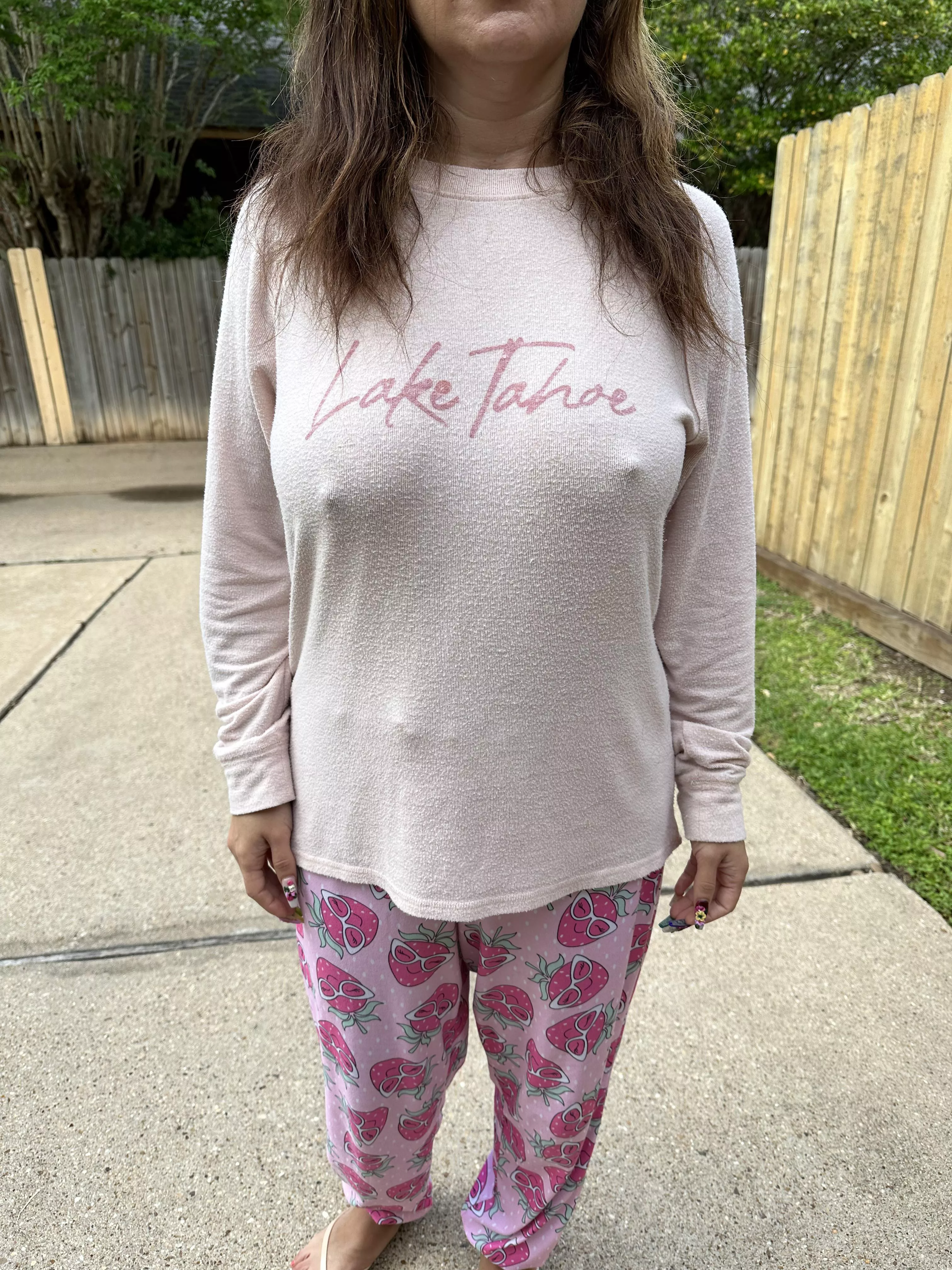 My neighbors love when I go on my walks. posted by melissa-sunshine